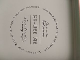 Scatola Fossil vintage di latta.