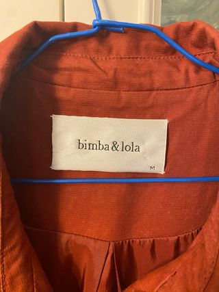 Gabardina impermeable caldero de bimba y lola 