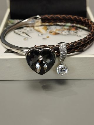 Conjunto Pulsera, Pendientes y Colgante