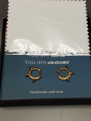 Conjunto Pulsera, Pendientes y Colgante