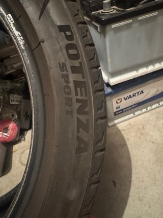 UNA Bridgestone 225/45R17 
