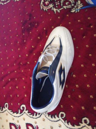 Zapatos de futbol
