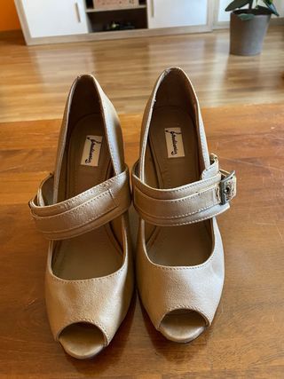 Tacones Stradivarius