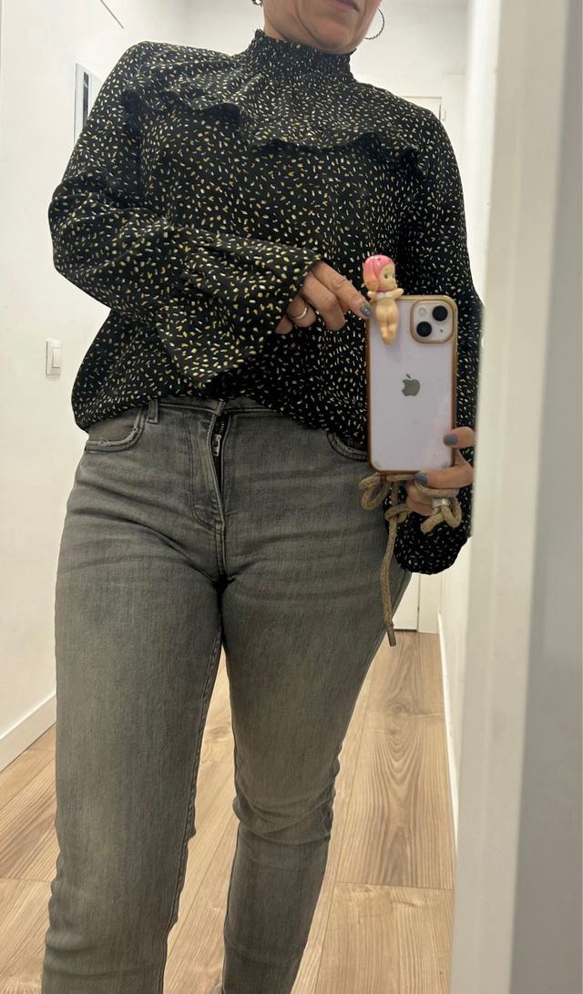 Camisa desires talla s . Nueva sin etiqueta