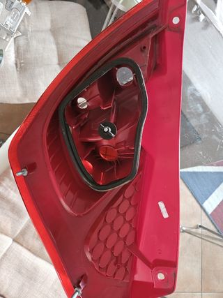 Fanale posteriore sx Ford Fiesta 2009