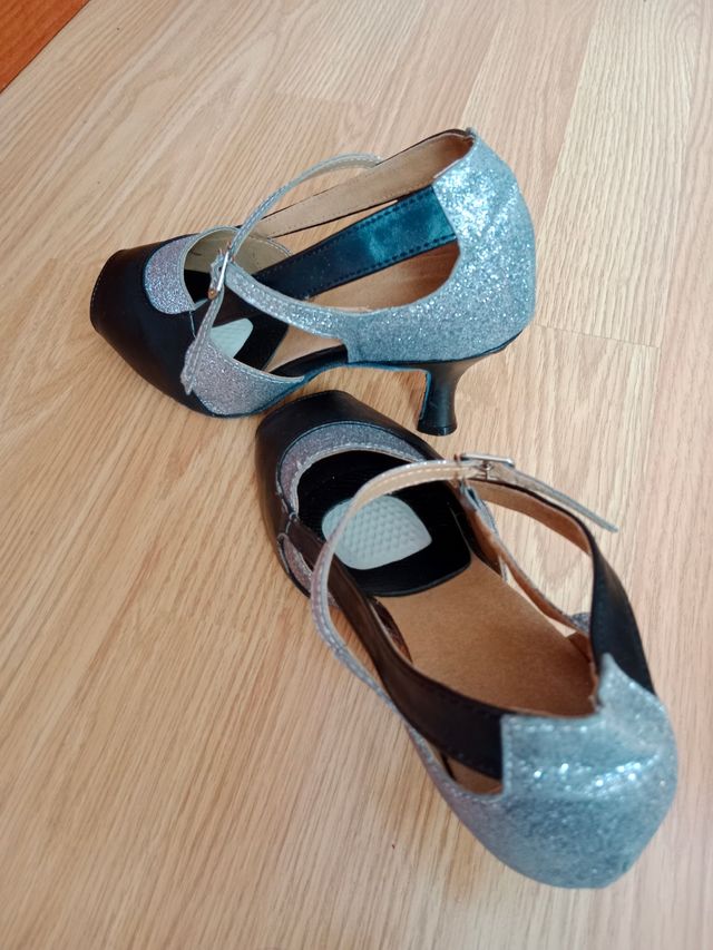 Zapatos baile