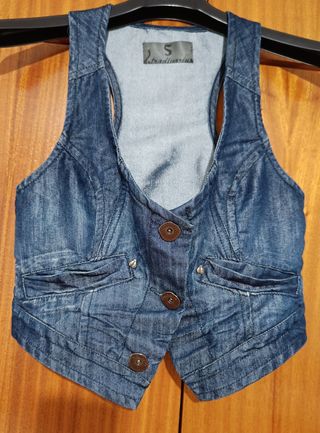 Chaleco vaquero corto