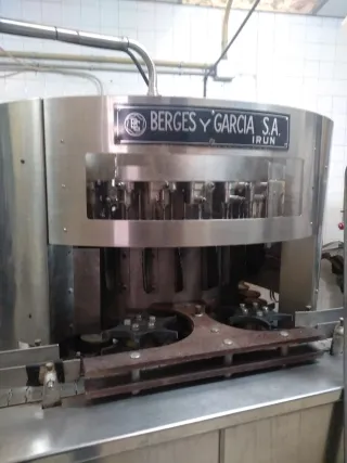 Llenadora de bebidas carbónicas