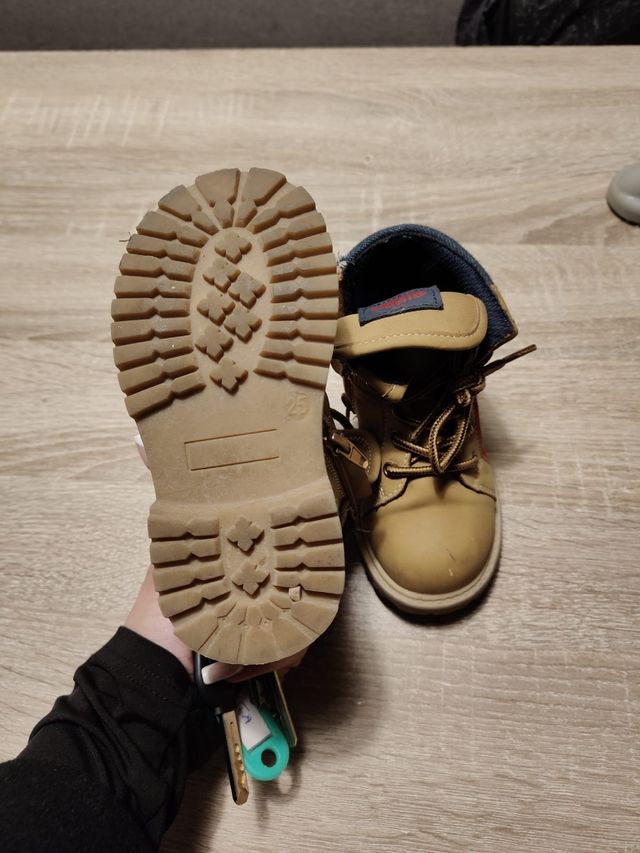 Scarponcini bambino taglia 25