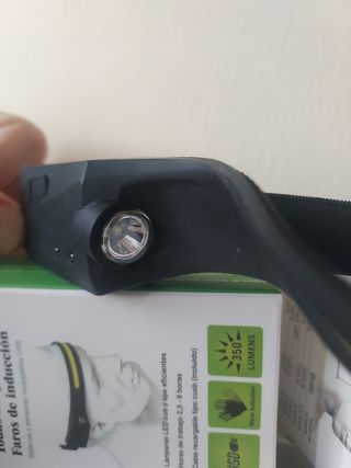  Linterna frontal recargable con sensor.