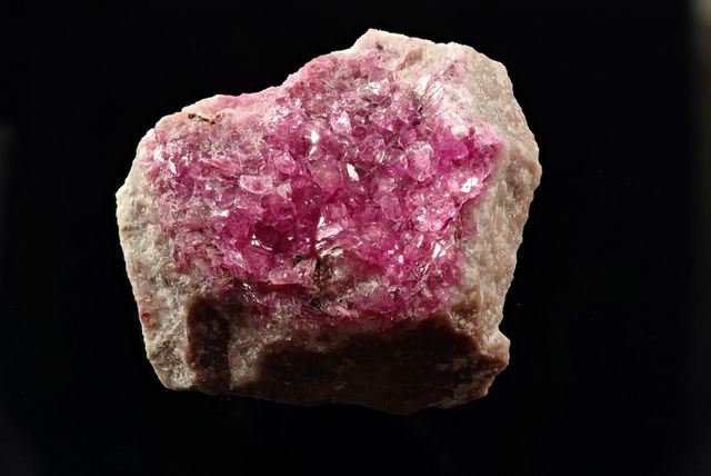 Mineral. Cobalto calcita.