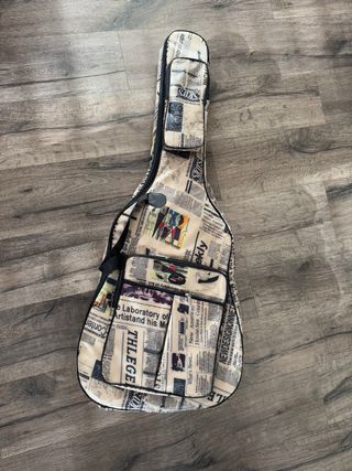 Guitarra como nueva y su funda