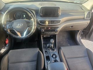 Hyundai tucosn 2018