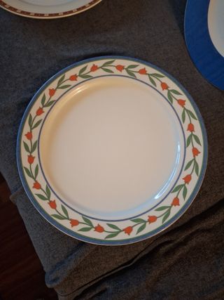 3 Platos decorados grande, para aperitivos