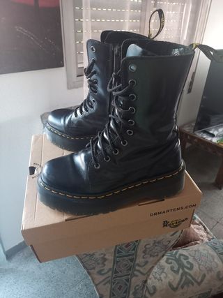 Botas militares Dr. Martens Jadon Hi