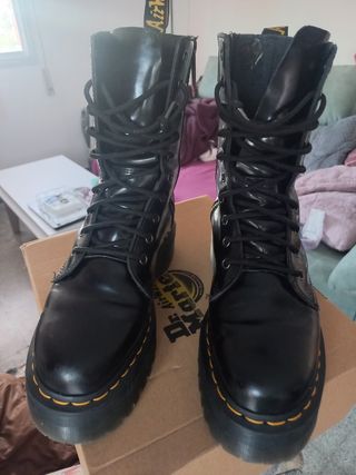 Botas militares Dr. Martens Jadon Hi
