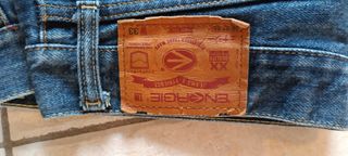 Jeans Vintage Energie – Stile Iconico e Autentico