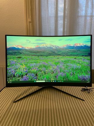 Monitor curvo MSI 23.6”