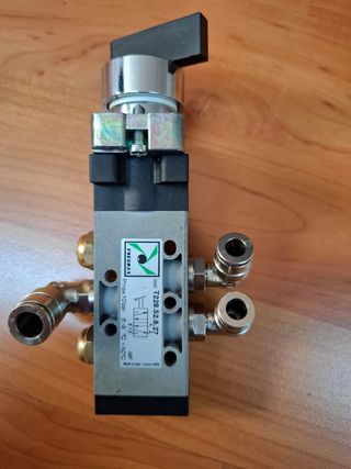 Pneumax valvula comando