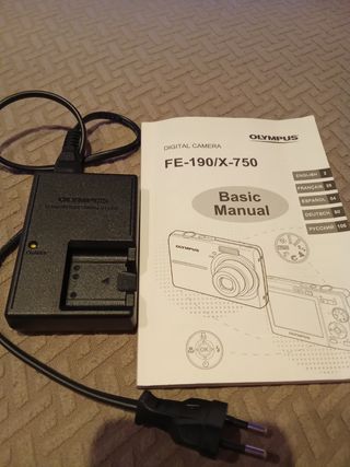 Cámara digital Olympus FE-190