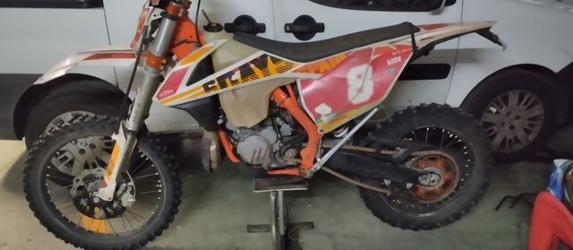   KTM exc 250 sixdays