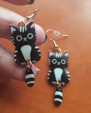Pendientes gato.