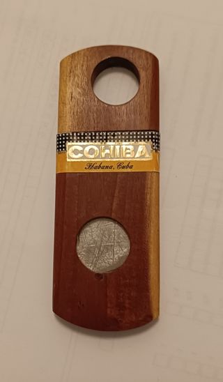 Taglia sigari marca COHIBA