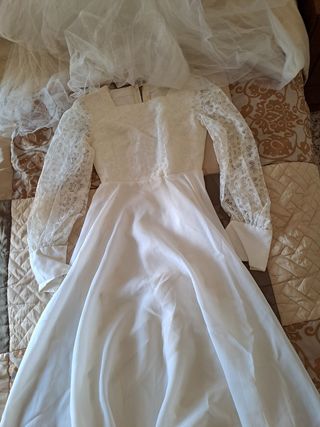 Vestido novia vintage con encaje y tul