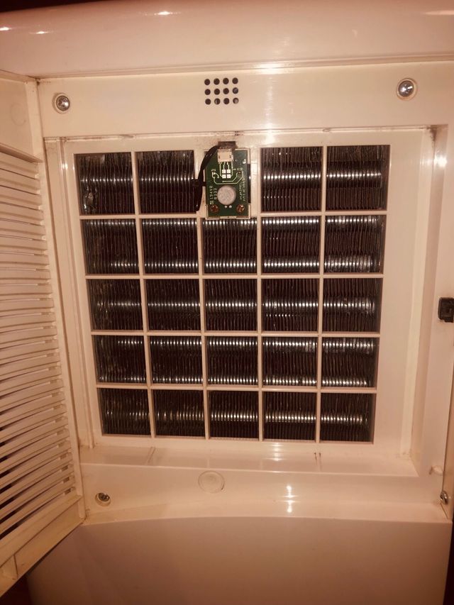 Deshumidificador EMC  YL2100