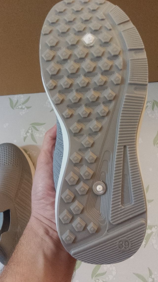 Sneakers T.P.T. SHOES, taglia 39, unisex