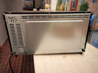Horno Taurus 1.500w