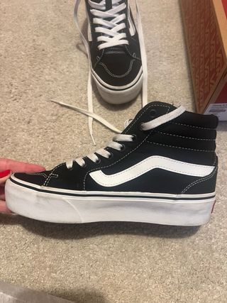 Vans Botín