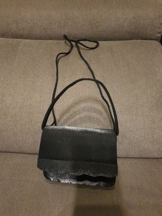 Bolso de mano negro
