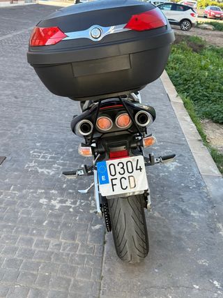 SUZUKI GSR 600 2006 IMPECABLE