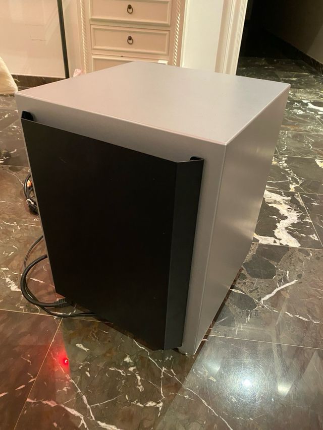 Subwoofer Loewe