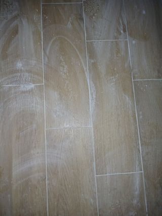 Losas para suelo imitación a madera.