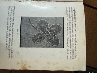 Maquina de coser Singer con mueble Antigua