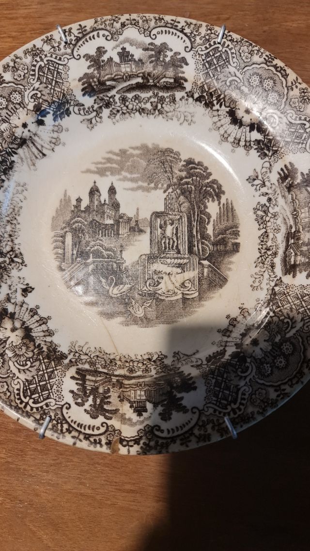 PLATO ANTIGUO PICKMAN.