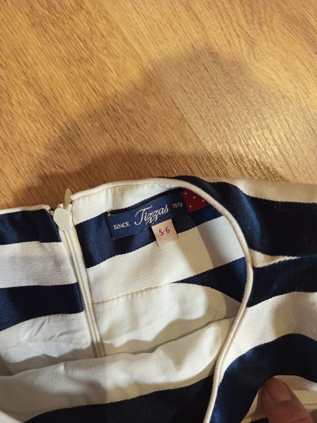 Vestido de Tizzas talla 5-6 años