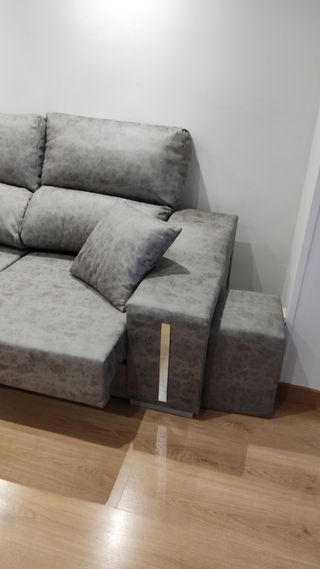 SOFÁ SOFÁ SOFÁ SOFÁ SOFÁ SOFÁ SOFÁ SOFÁ