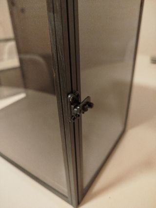 2 vitrinas