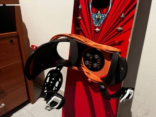 Tabla snowboard hammer y botas