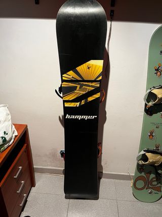 Tabla snowboard hammer y botas