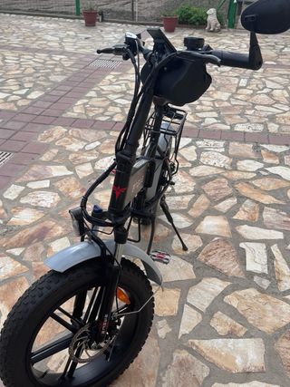 Bicicleta eléctrica plegable
