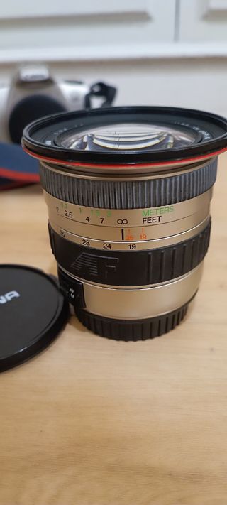 Camara Canon EOS 300