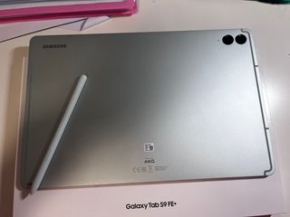 Samsung Galaxy tab s9 fe plus