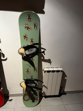 Tabla snowboard olé y botas vans