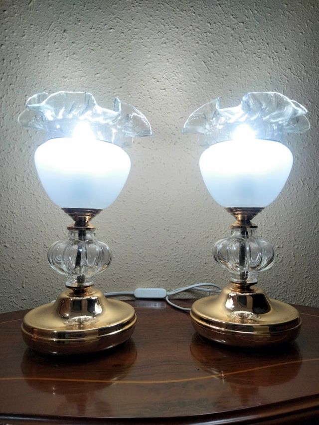 COPPIA DI LAMPADE VINTAGE IN BRONZO E CRISTALLO IMPERO