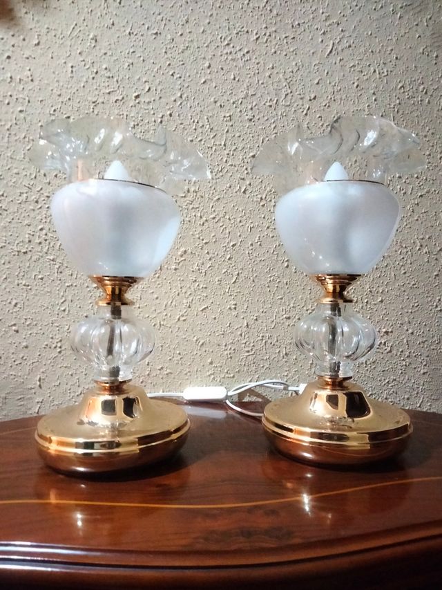 COPPIA DI LAMPADE VINTAGE IN BRONZO E CRISTALLO IMPERO