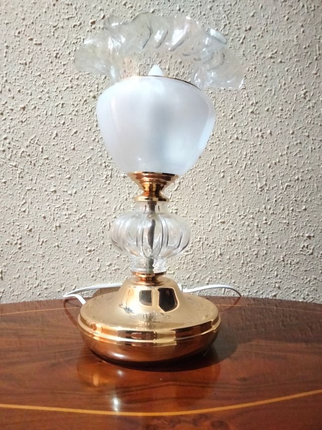 COPPIA DI LAMPADE VINTAGE IN BRONZO E CRISTALLO IMPERO